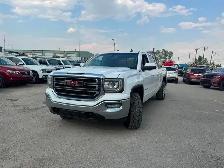 2018 GMC Sierra 1500 SLE - Photo 17