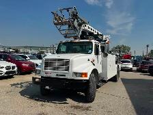 2001 International 4900 Bucket Truck - Photo 15