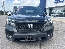 2021 Honda Passport Sport TRADE-IN - PERFECT CONDITION - SNOW... - Photo 2
