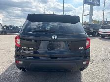 2021 Honda Passport Sport TRADE-IN - PERFECT CONDITION - SNOW... - Photo 6