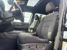 2021 Honda Passport Sport TRADE-IN - PERFECT CONDITION - SNOW... - Photo 11