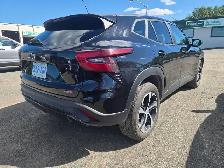 2025 Chevrolet Trax 1RS - Photo 2