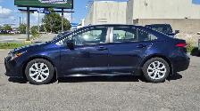 2020 Toyota Corolla LE - Photo 3