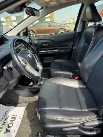 2017 Toyota Prius C C Hybrid : LOW MILEAGE - Photo 7