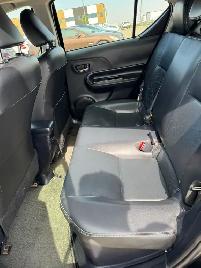 2017 Toyota Prius C C Hybrid : LOW MILEAGE - Photo 9