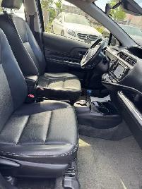 2017 Toyota Prius C C Hybrid : LOW MILEAGE - Photo 10