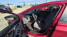 2014 Hyundai Elantra GL, MANUAL, NO ACCIDENTS, WELL MAINTAINED - Photo 9