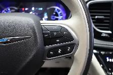 2021 Chrysler Pacifica Hybrid Limited - BRUNO JOEY SCOOTER LIFT - Photo 13