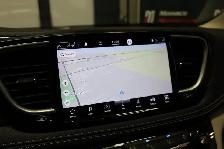 2021 Chrysler Pacifica Hybrid Limited - BRUNO JOEY SCOOTER LIFT - Photo 15