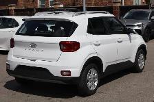 2025 Hyundai Venue PREFERRED - Photo 4