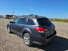 2011 Subaru Outback - Photo 3