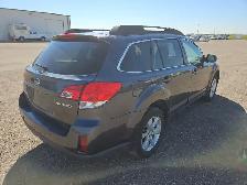 2011 Subaru Outback - Photo 4