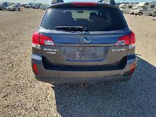 2011 Subaru Outback - Photo 6