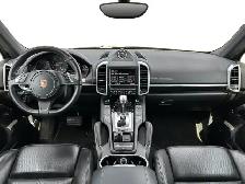 2013 Porsche Cayenne Diesel / AWD - Photo 13