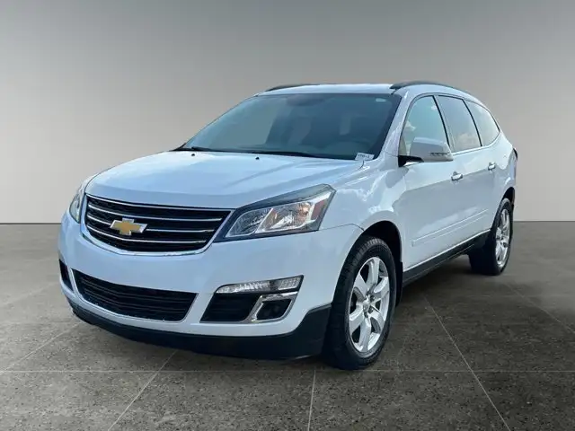 2017 Chevrolet Traverse LT / AWD