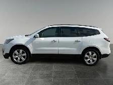 2017 Chevrolet Traverse LT / AWD - Photo 2