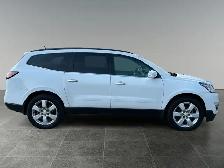 2017 Chevrolet Traverse LT / AWD - Photo 8