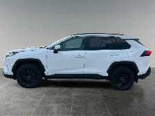 2021 Toyota RAV4 XLE / AWD - Photo 2
