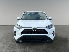 2021 Toyota RAV4 XLE / AWD - Photo 10