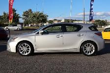 2012 Lexus CT 200h - Photo 4