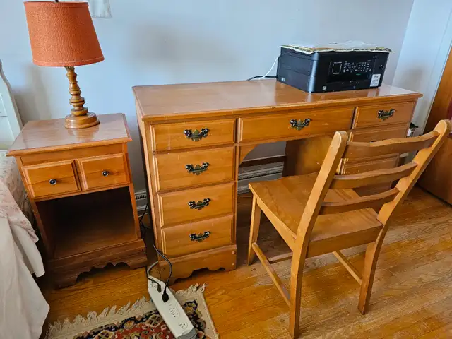 Furniture for entire student set up
