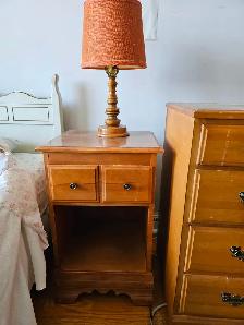 Furniture for entire student set up - Photo 3