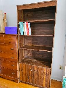 Furniture for entire student set up - Photo 5