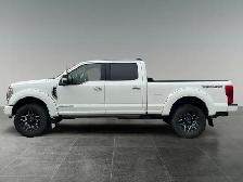 2022 Ford Super Duty F-350 SRW Platinum - Photo 2