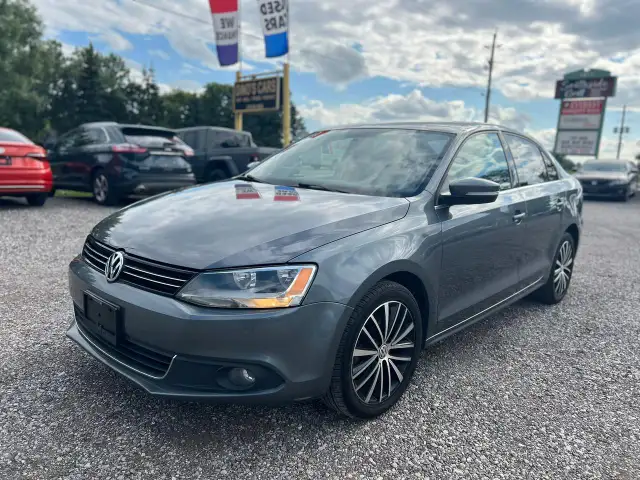 2014 Volkswagen Jetta 4dr 1.8 TSI Auto Highline CERTIFIED