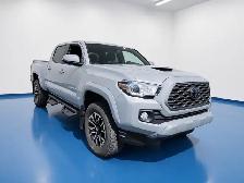 2021 Toyota Tacoma - Photo 2