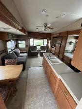 2007 Dutchmen 335TRL Couples Model - Photo 8