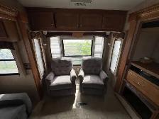 2007 Dutchmen 335TRL Couples Model - Photo 10