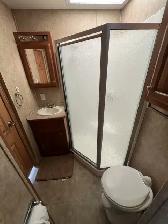 2007 Dutchmen 335TRL Couples Model - Photo 18