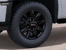 2026 GMC Sierra 3500HD AT4 - Photo 9