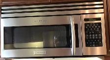 Frigidaire Gallery Gas Range & Frigidaire Professional Microwave - Photo 3