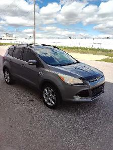 2013 Ford escape , clean title , saftied - Photo 5