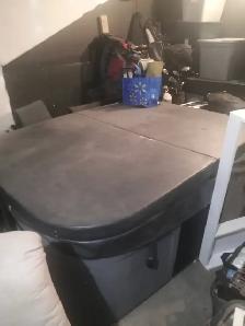 Hot  tub - Photo 3