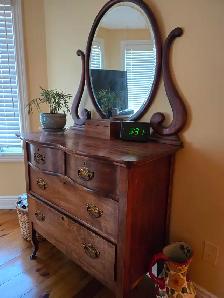 Dresser - Antique - Photo 2
