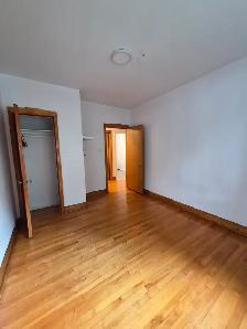 Spacious apartment 3 bedroom 2 bathroom near metro Jolicoeur - Photo 7