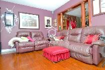 FURNISHED SPACIOUS ROOM FOR RENT IN MAPLE - Photo 6