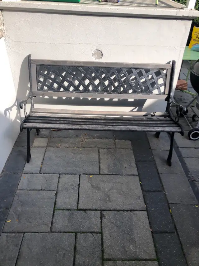 Banc extérieur de jardin
