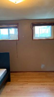 Basement for rent - Photo 7