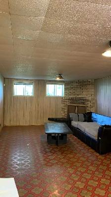 Basement for rent - Photo 8