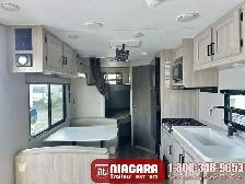 2026 COACHMEN CATALINA SUMMIT SERIES 8 261BH Travel Trailer - Photo 7