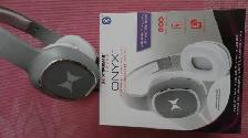 BRAND NEW WIRELESS BLUTOOTH HEAD PHONE
