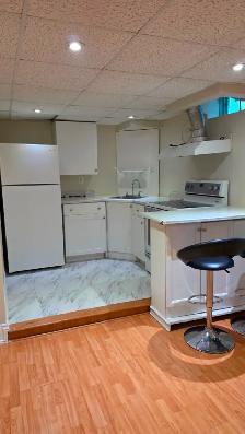 Two Bedroom Basement for rent in Mississauga - Photo 2