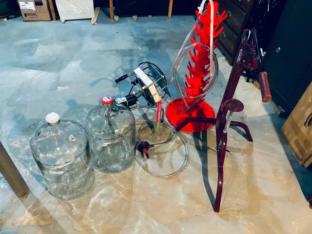 Bottle and filter your own wine equipment