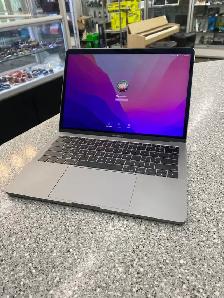MacBook Pro 2017 13' Laptop