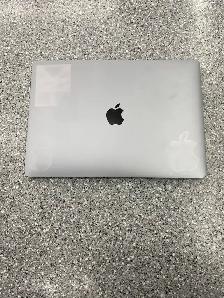 MacBook Pro 2017 13' Laptop - Photo 4