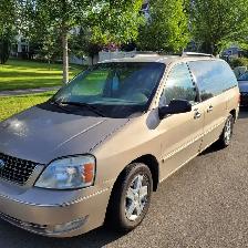 LADY DRIVEN FORD FREESTAR 2005 FOR SALE - Photo 4